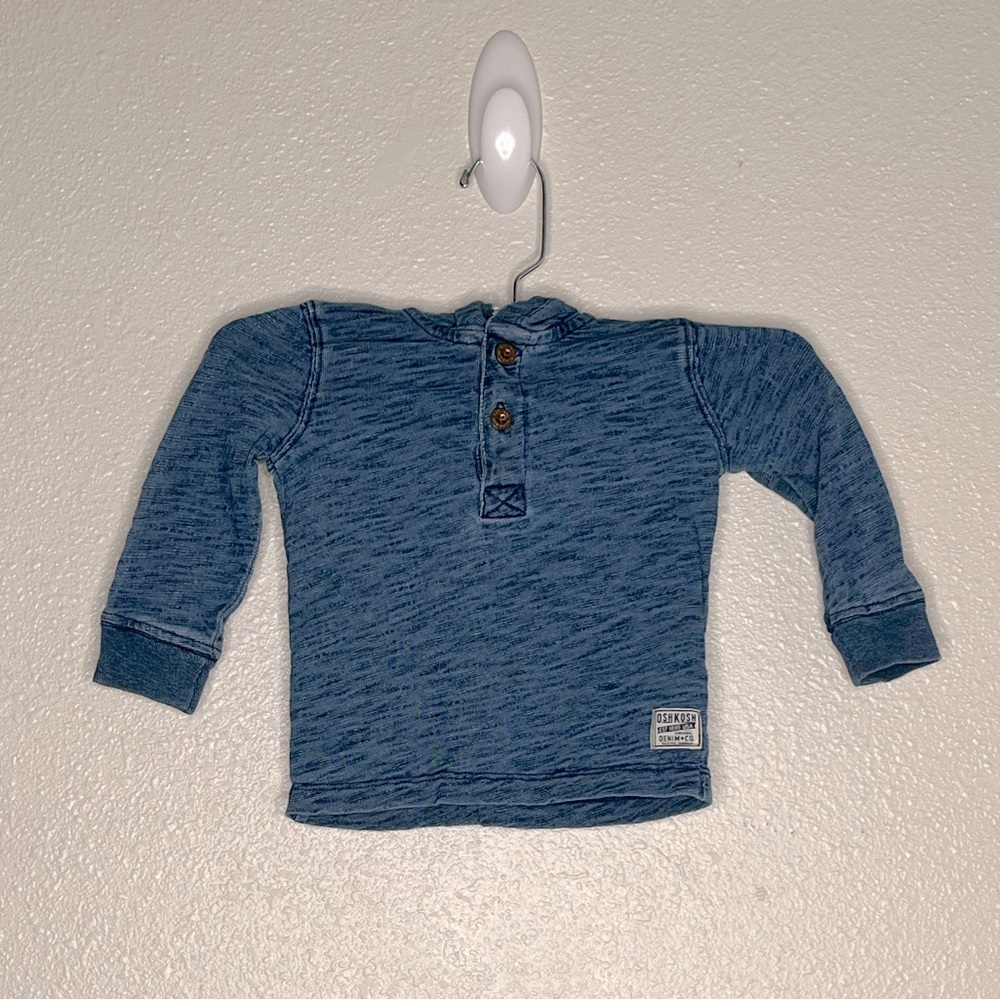 OshKosh B’Gosh 12M Hooded Long Sleeve Baby Shirt